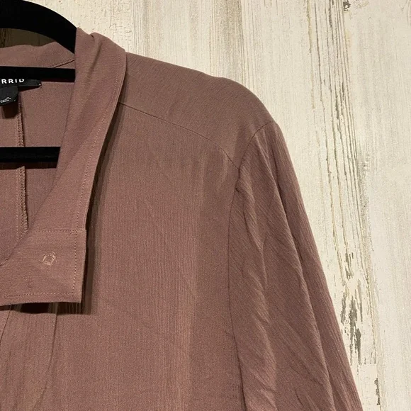 Torrid Anorak Taupe Crinkled Gauze Jacket 2X - Picture 4 of 10